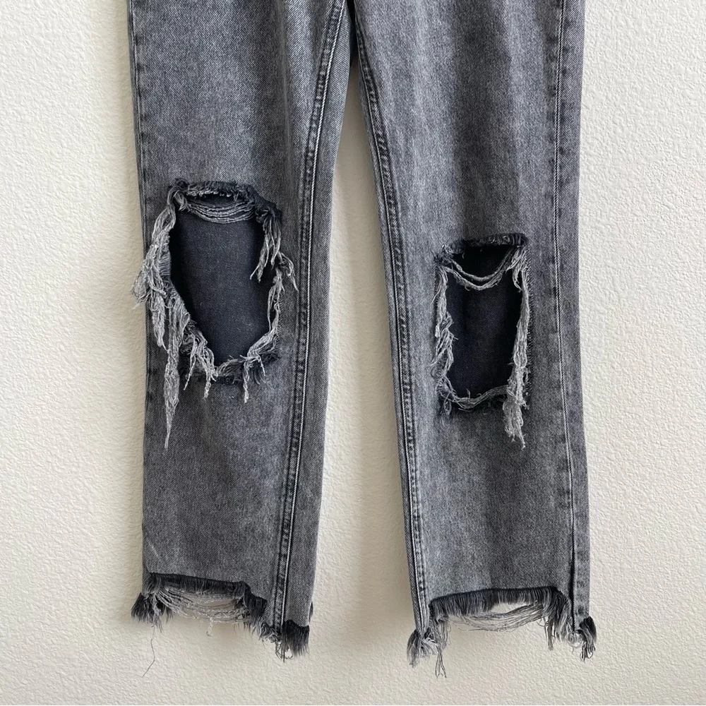 FREE PEOPLE Bottlerocket Grey Maggie Mid Rise Distressed Edgy Straight Leg Jeans - Picture 6 of 13